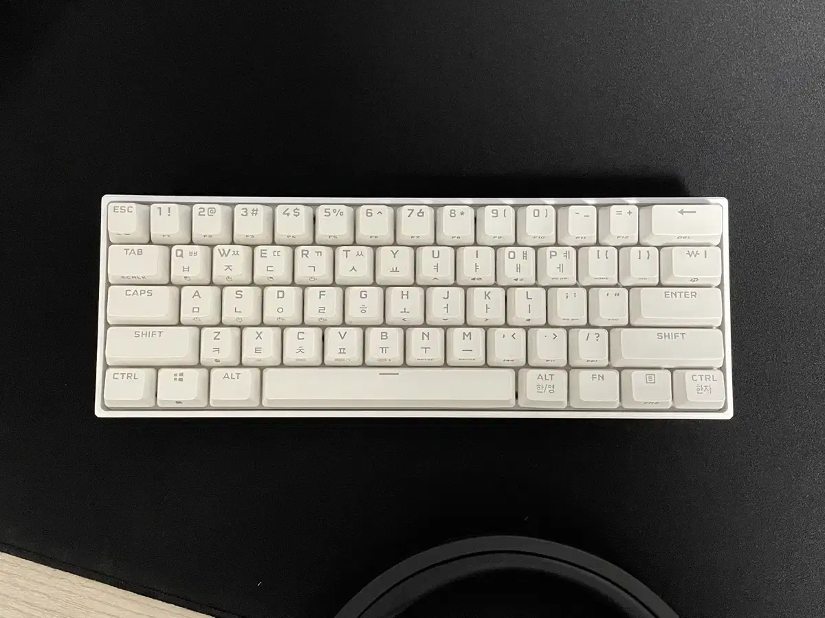 커세어 k65 rgb mini 화이트 키보드